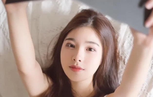 让女朋友感动到哭的话,情书大全写给女友感动